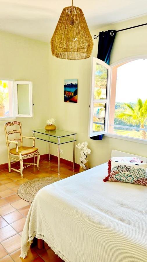 Hameau Des Amandiers Vue Mer - Piscine, Golf Et Tennis Prive Saint-Cyr-sur-Mer Buitenkant foto